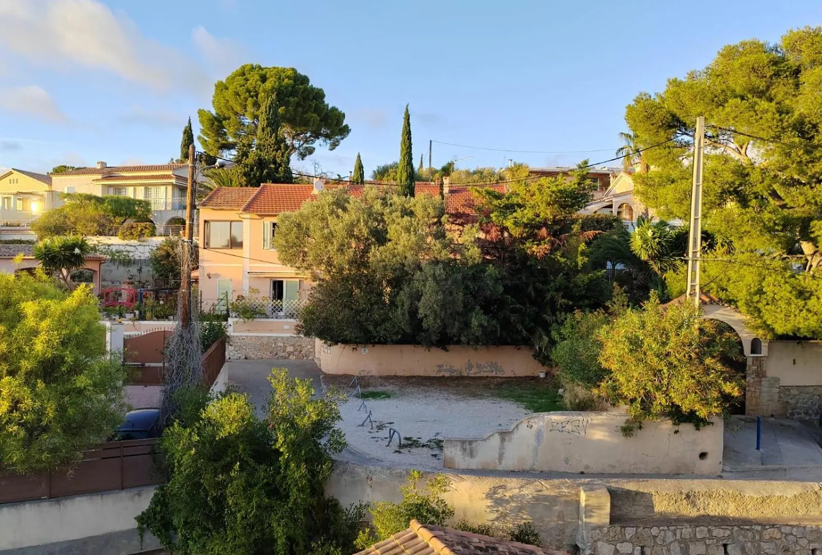 Deux Beaux Studios, Rue Pietonne, Bord De Mer, Clim Bandol