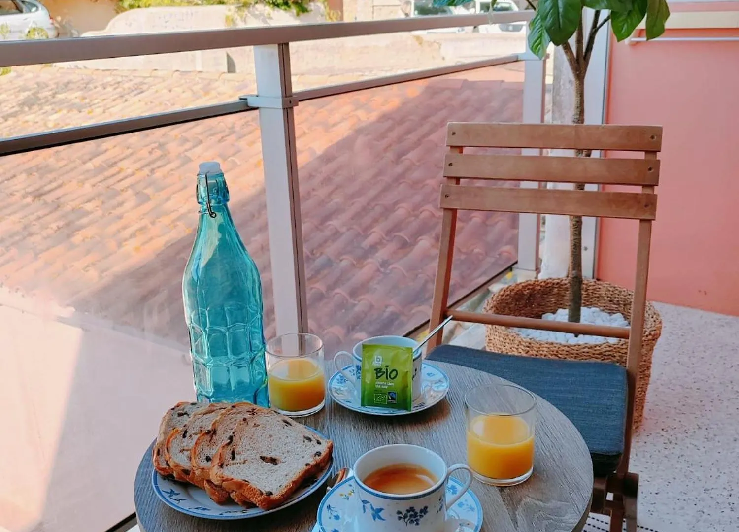 Deux Beaux Studios, Rue Pietonne, Bord De Mer, Clim Bandol Appartement