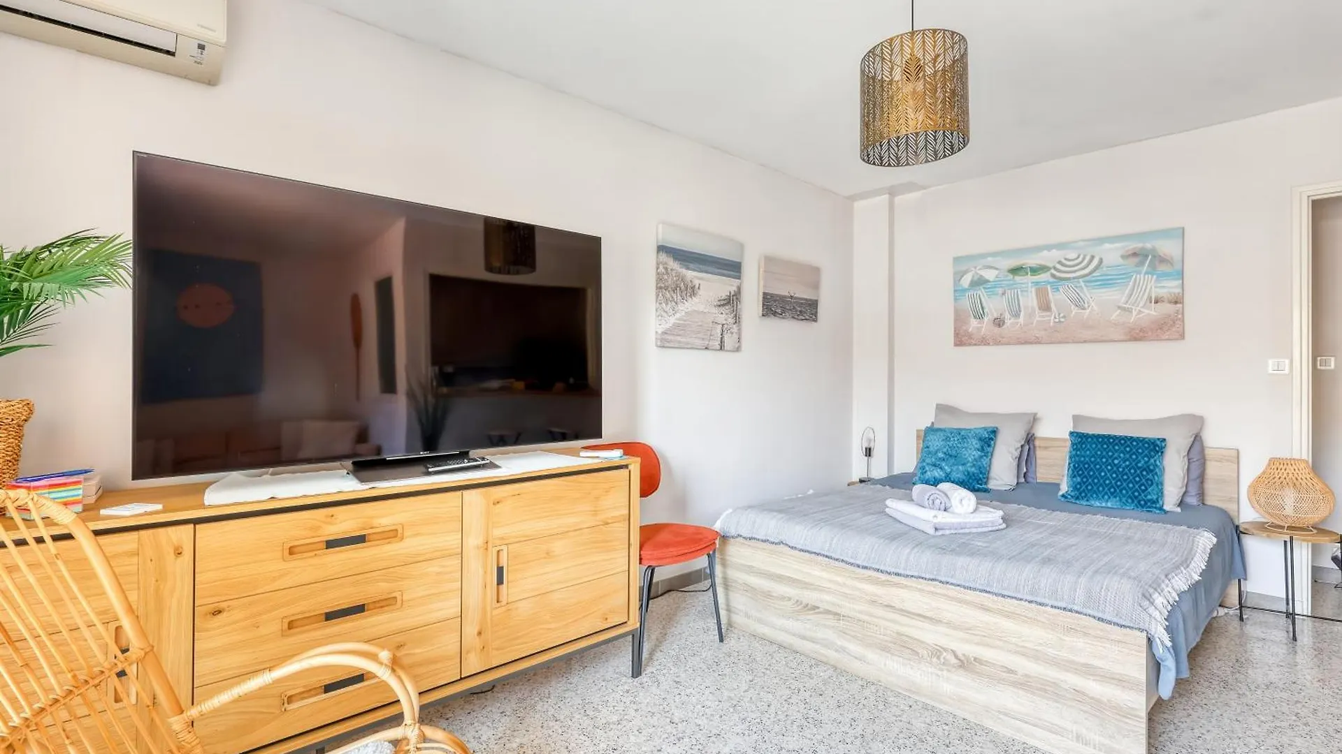 Deux Beaux Studios, Rue Pietonne, Bord De Mer, Clim Bandol
