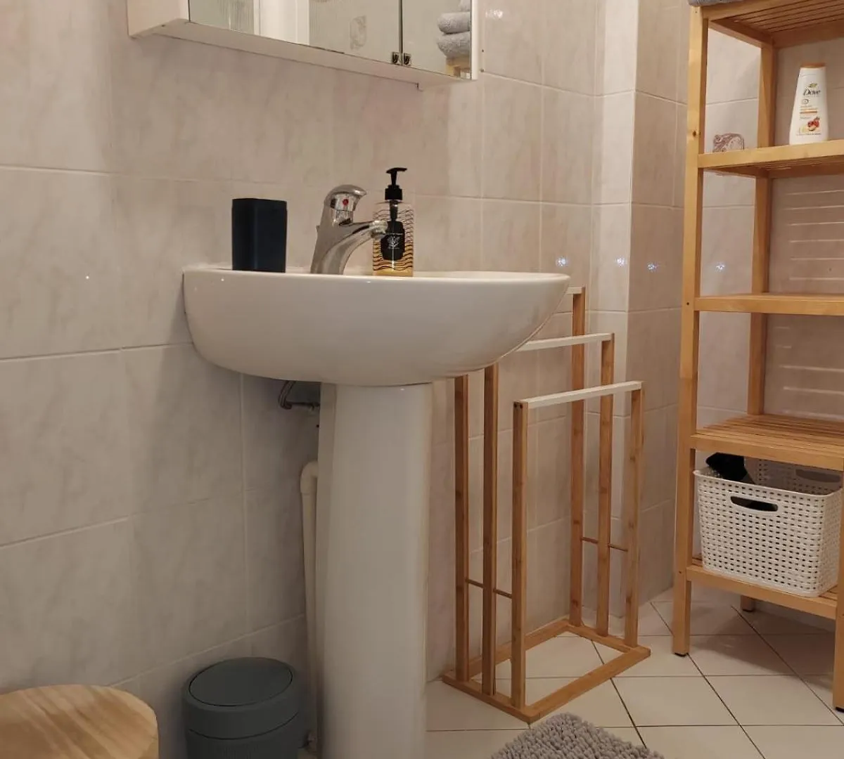 Apartment Deux Beaux Studios, Rue Pietonne, Bord De Mer, Clim Bandol